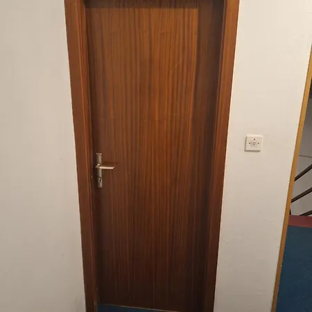 Retro By The Sea ゲストハウス