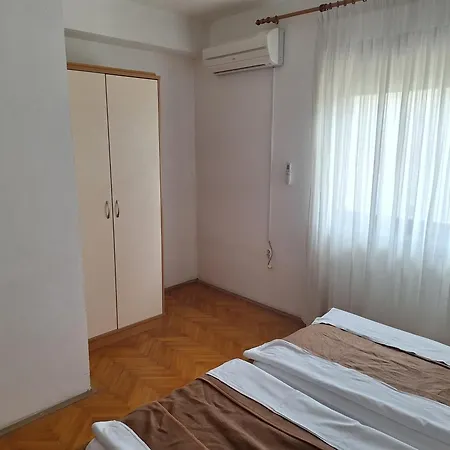 Guest house Retro By The Sea